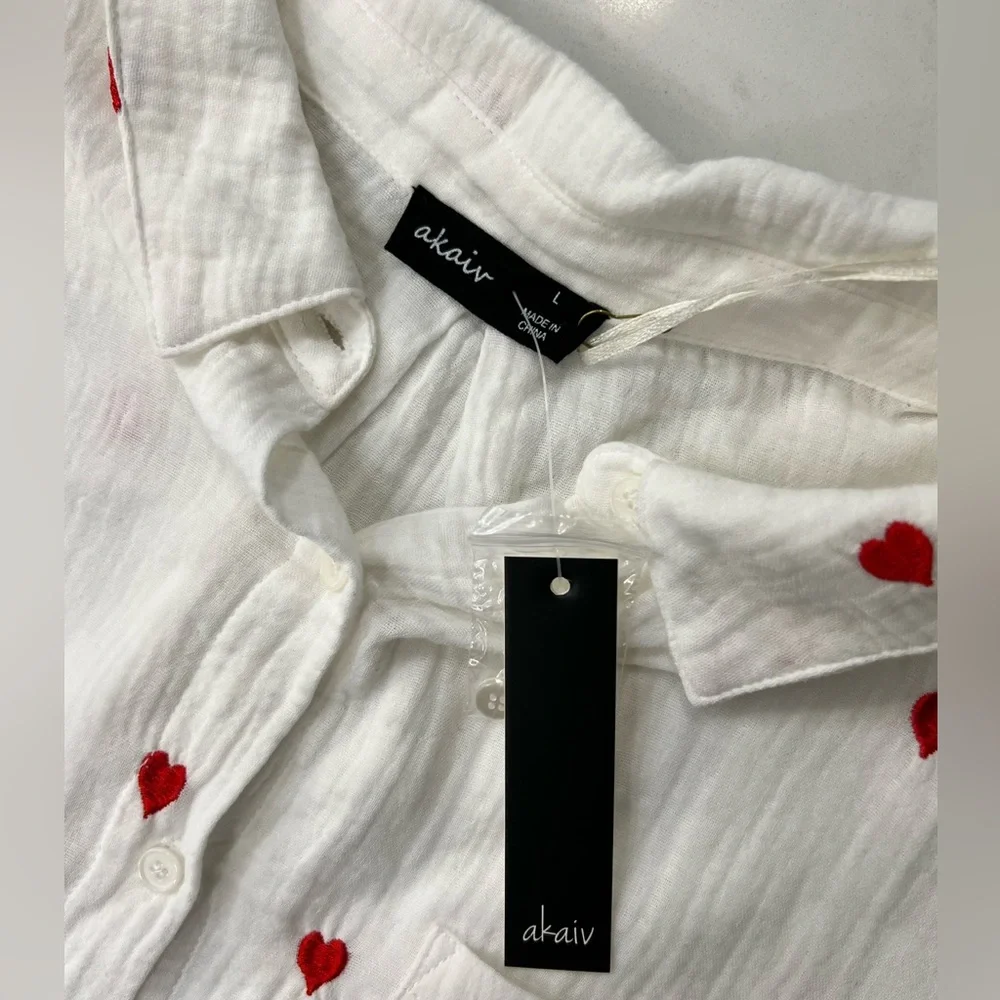 White Button-Up Shirt with Red Heart Accents - Picture 4 of 12